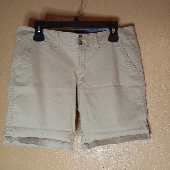 American Eagle Outfitters Khaki Sorts Size 10 Women's.. #B-0048 - Picture 5 of 8